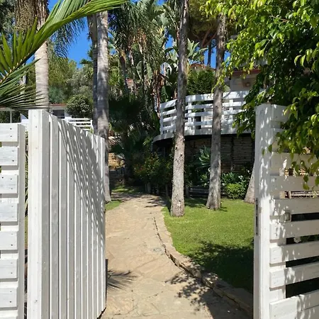 Charming And With Pool And Garden - Praialonga