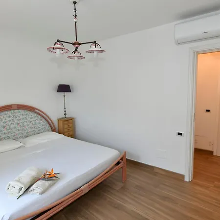 Charming And With Pool And Garden - Praialonga * Le Castella (Calabria)
