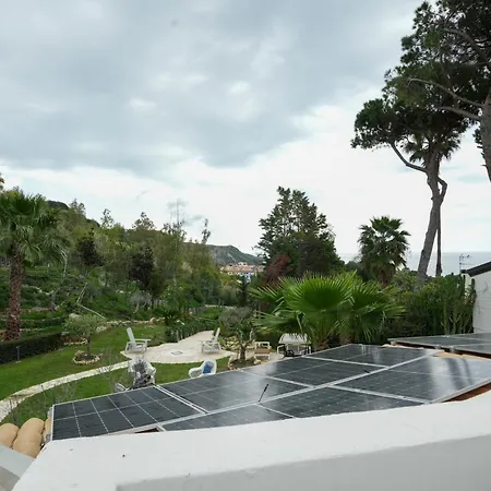 Charming And With Pool And Garden - Praialonga *