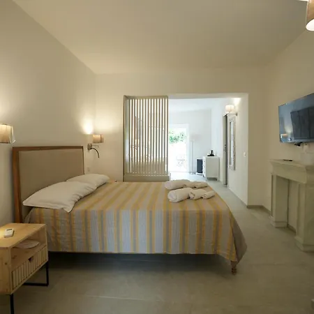 Charming And With Pool And Garden - Praialonga Bed and breakfast Le Castella (Calabria)