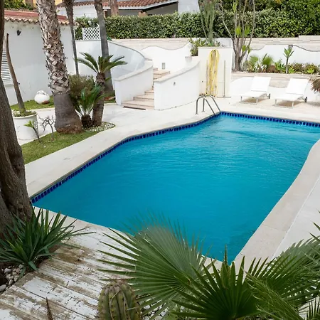 Charming And With Pool And Garden - Praialonga *