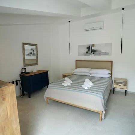 Charming And With Pool And Garden - Praialonga Bed and breakfast Le Castella (Calabria)
