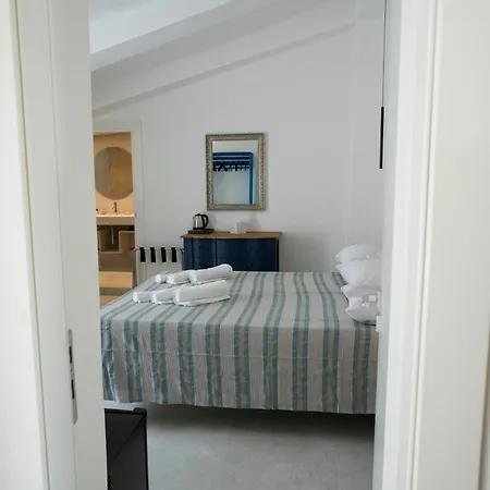 Praialonga With Pool And Garden لا كاستيلا