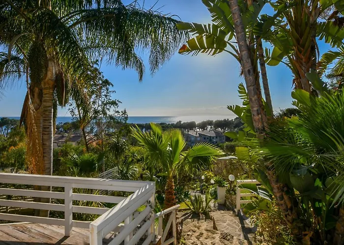 Bed & Breakfast Praialonga With Pool And Garden 4*