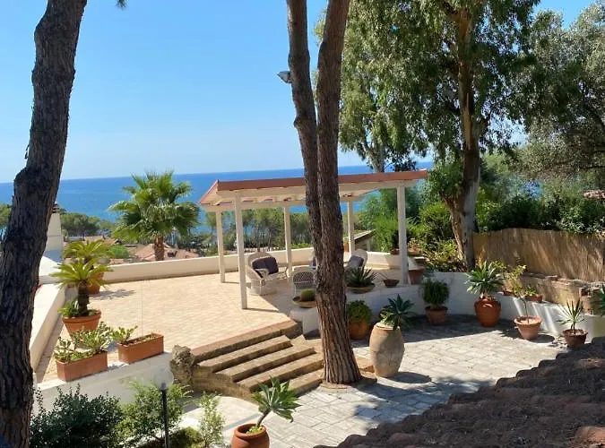 Praialonga With Pool And Garden 4*