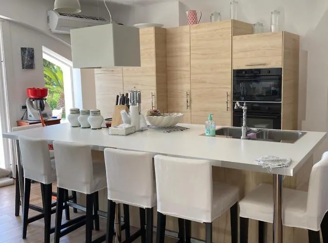 Praialonga With Pool And Garden Bed & Breakfast Le Castella (Calabria)