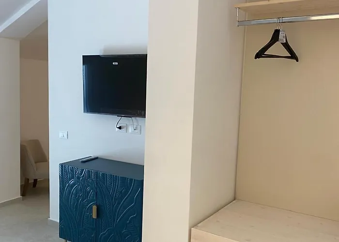 Praialonga With Pool And Garden