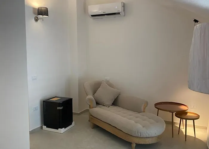 Praialonga With Pool And Garden 住宿加早餐酒店 利卡斯戴勒