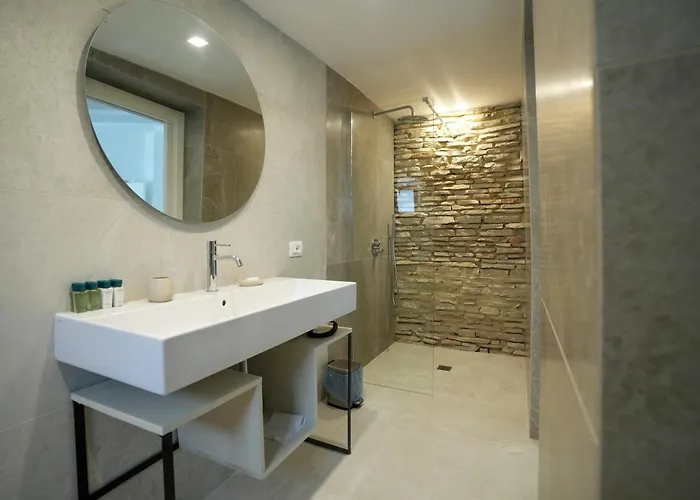 住宿加早餐酒店 Praialonga With Pool And Garden