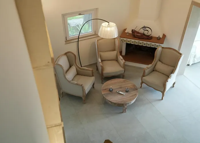 Praialonga With Pool And Garden Le Castella (Calabria)