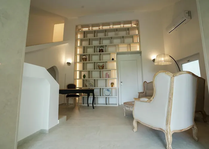 Praialonga With Pool And Garden Bed & Breakfast